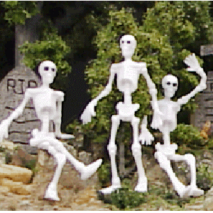 O-SCALE SKELETONS 'MR. BONES'